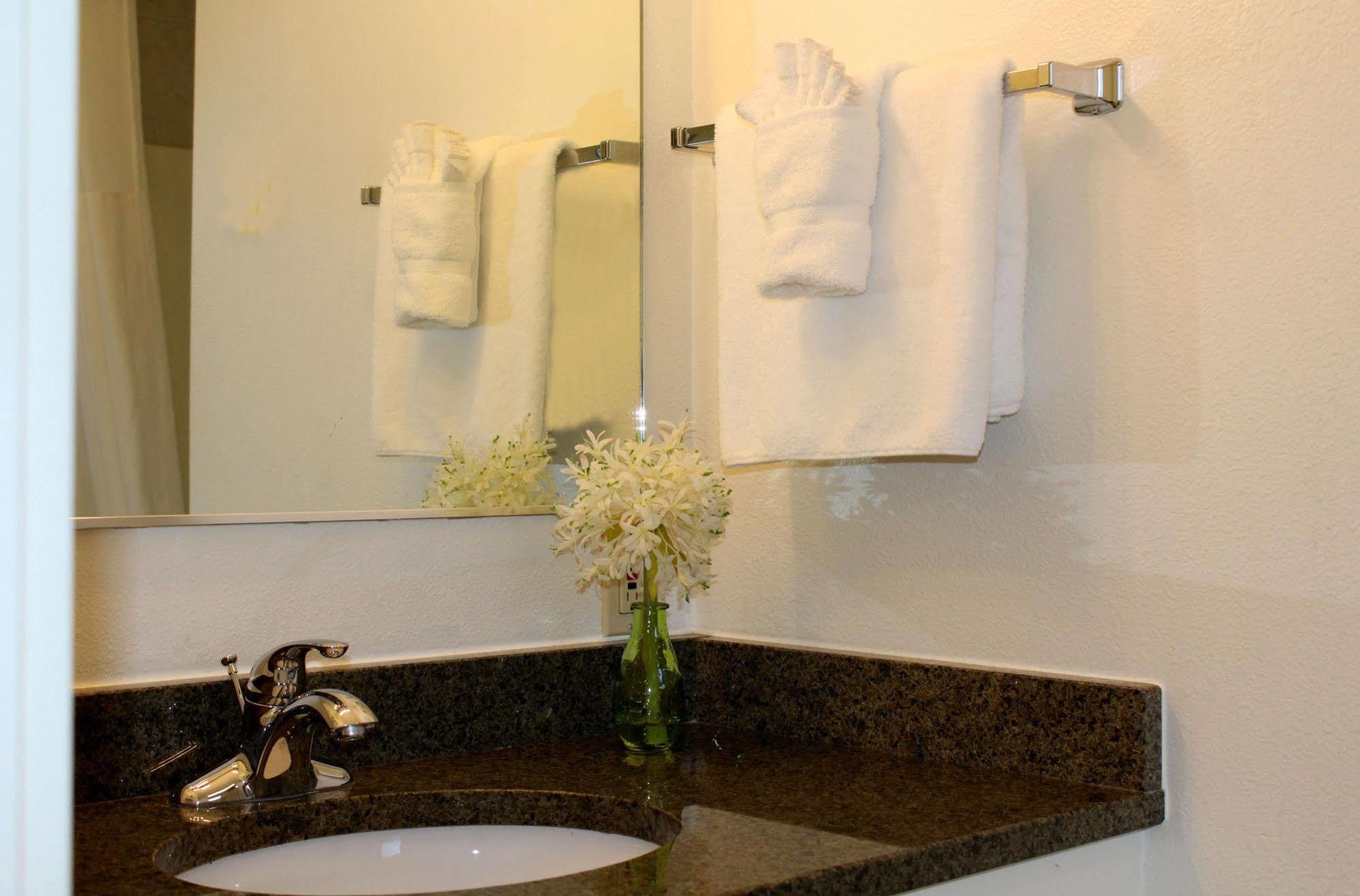Anacortes Ship Harbor Inn 외부 사진